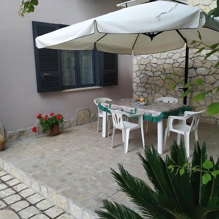 Il Rifugio Di Pozzano Apartment Castellammare di Stabia Bagian luar foto
